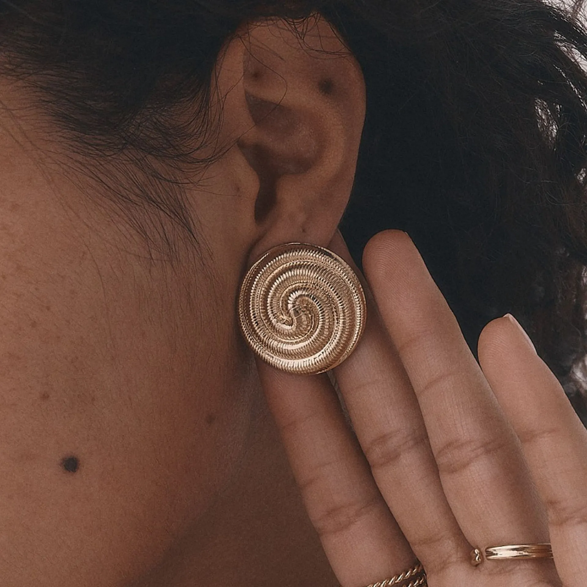 LÕU.YETU Audacieuses^Boucles Turbina