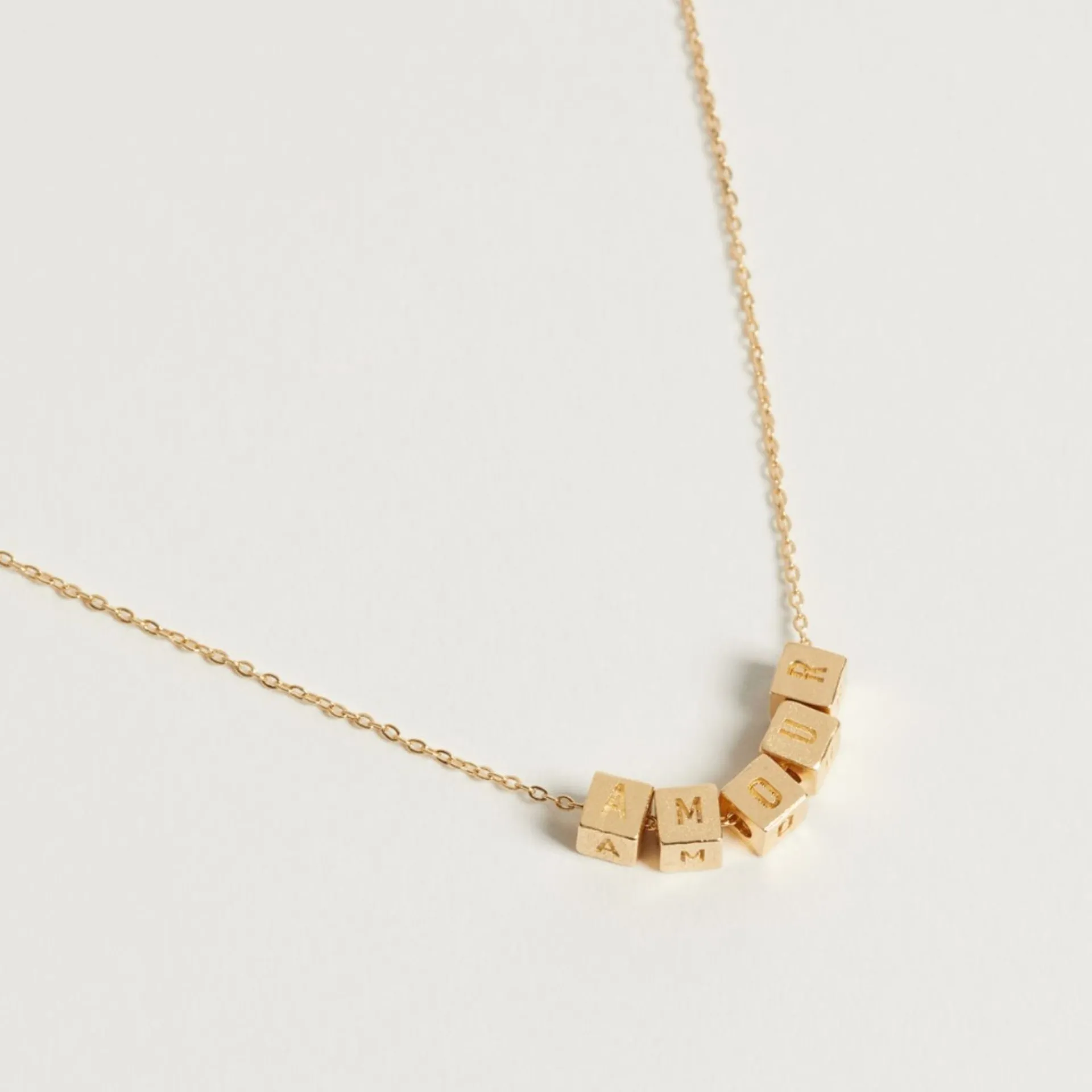 LÕU.YETU Chaînes Fines^Collier Alphabet
