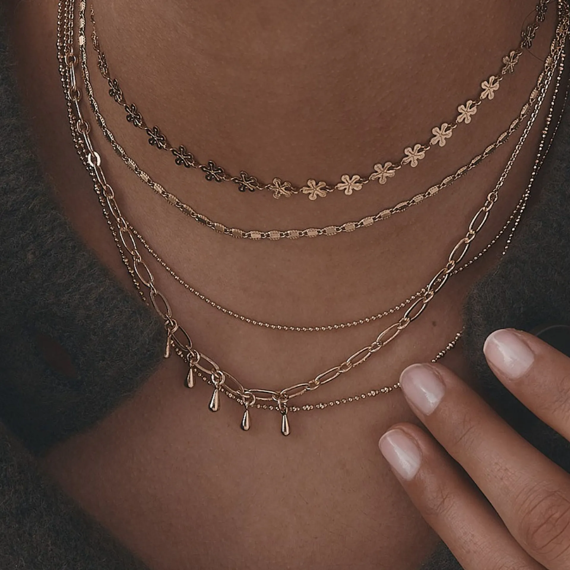 LÕU.YETU Chaînes Fines^Collier Edouard
