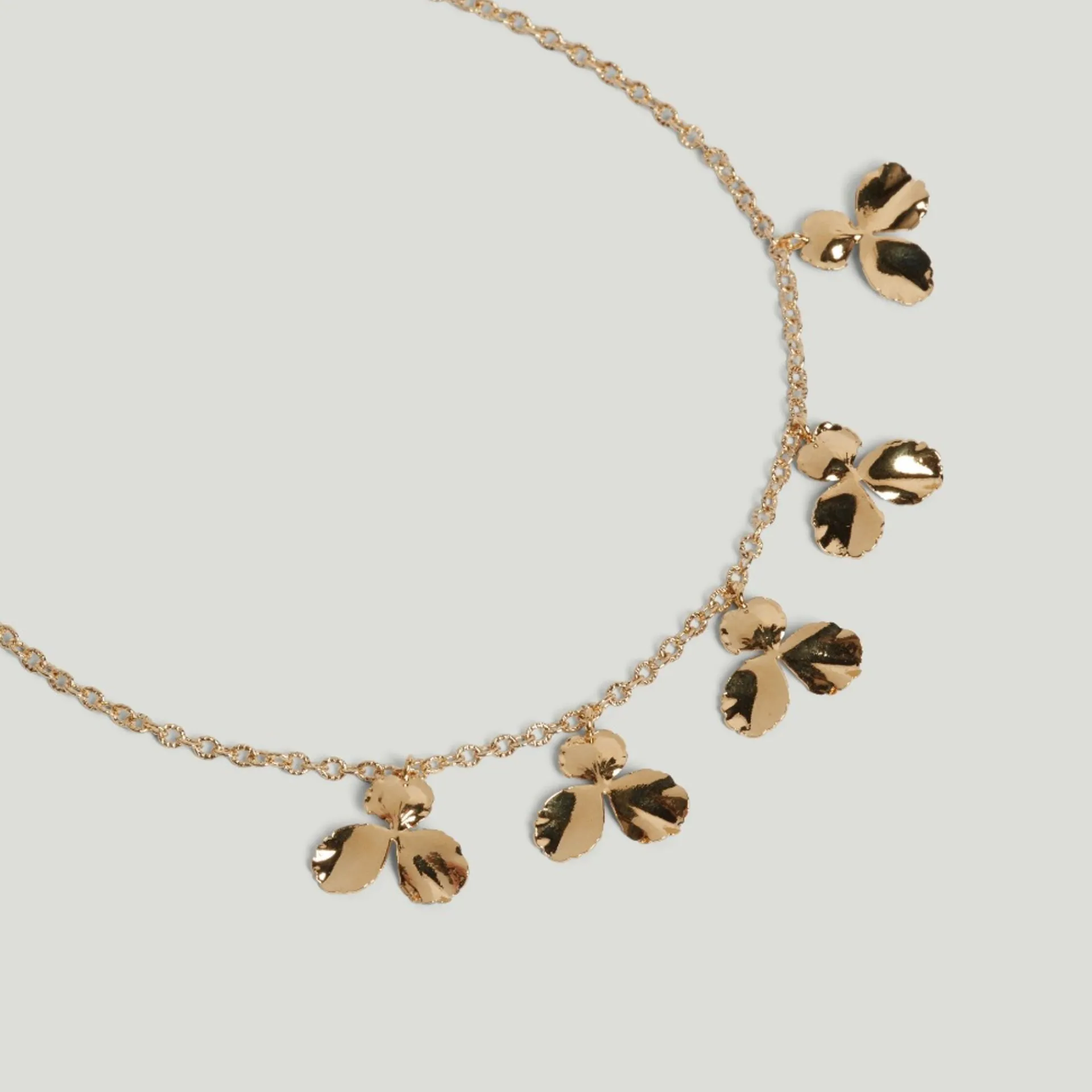 LÕU.YETU Avec Médailles^Collier Lipa