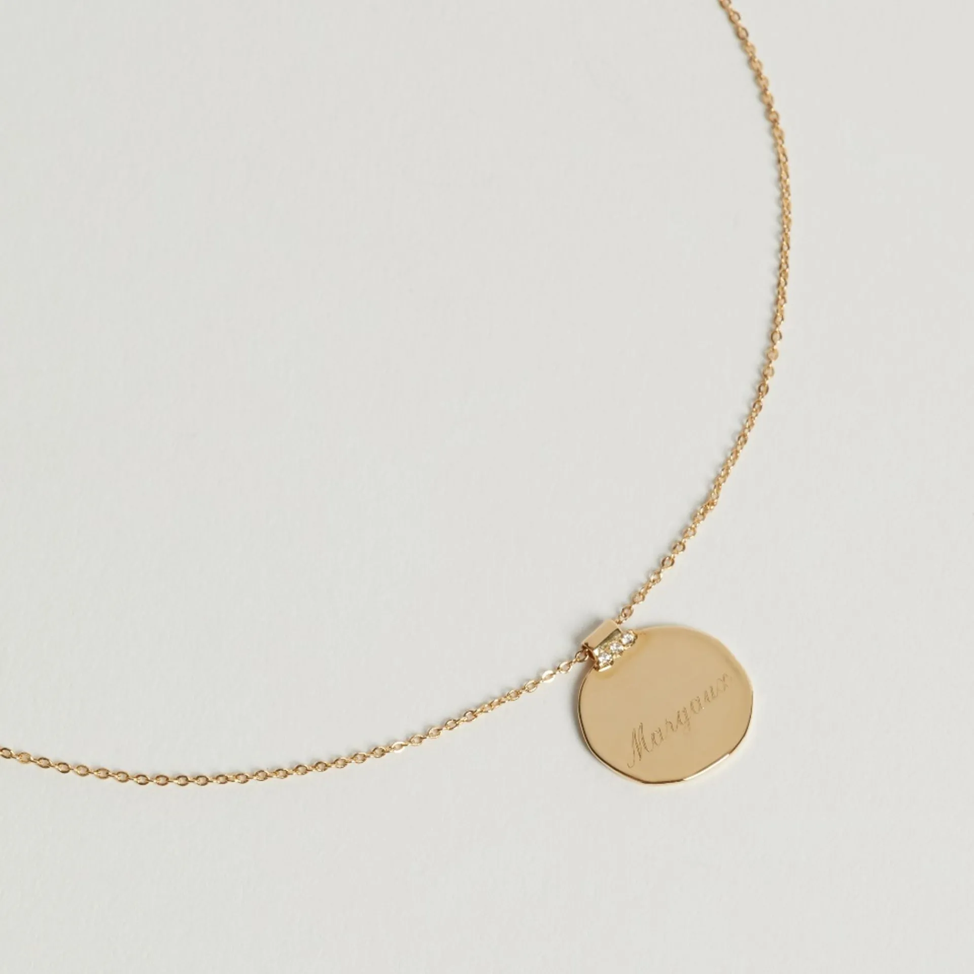 LÕU.YETU Avec Médailles^Collier Lucien