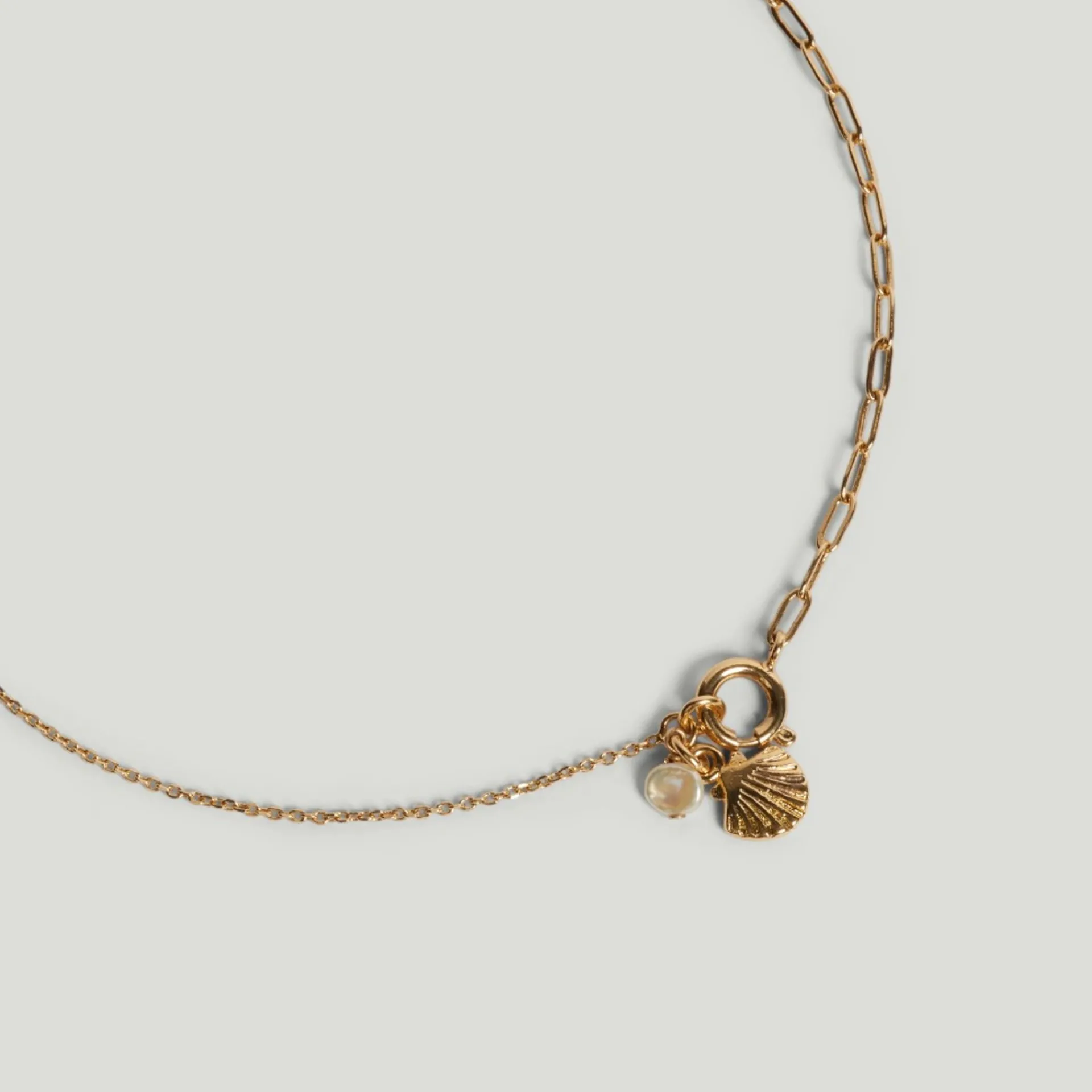 LÕU.YETU Avec Médailles | Chaînes Fines^Collier Maelis