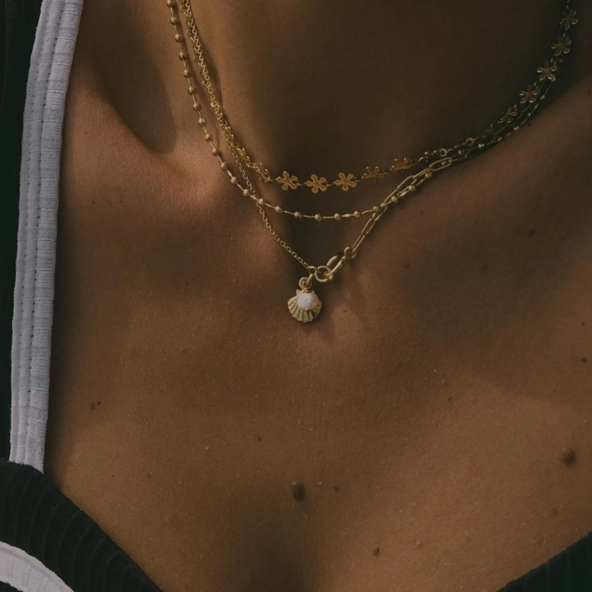 LÕU.YETU Avec Médailles | Chaînes Fines^Collier Maelis