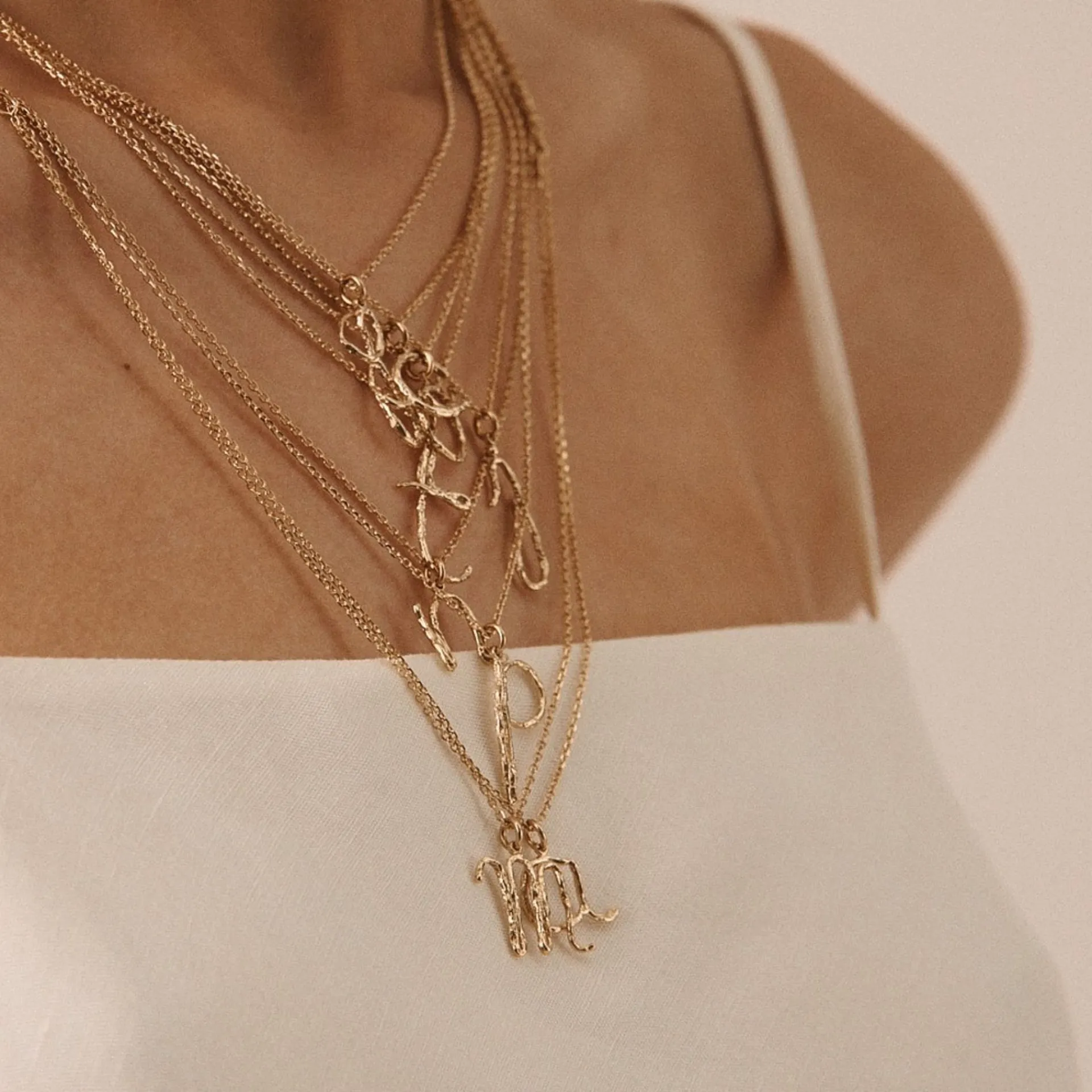 LÕU.YETU Avec Médailles | Chaînes Fines^Collier Manuscrit