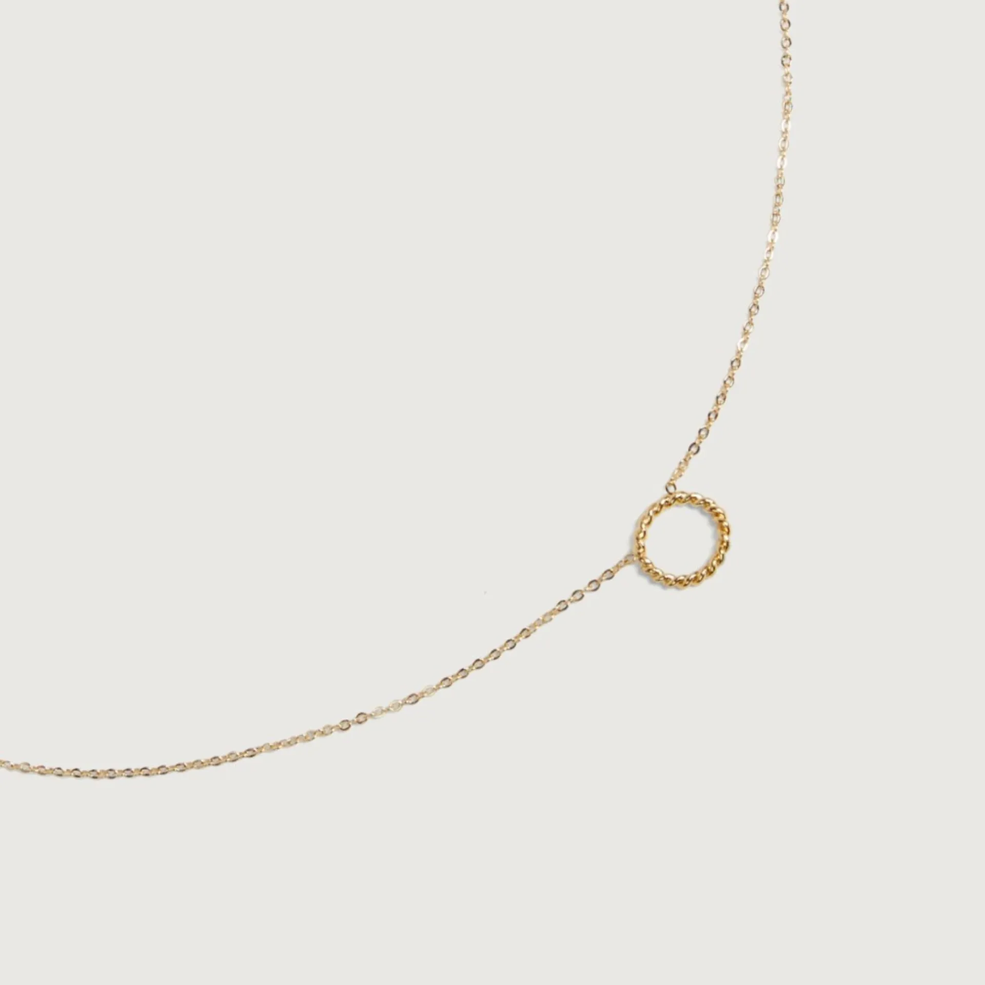 LÕU.YETU Chaînes Fines^Collier Michaelo