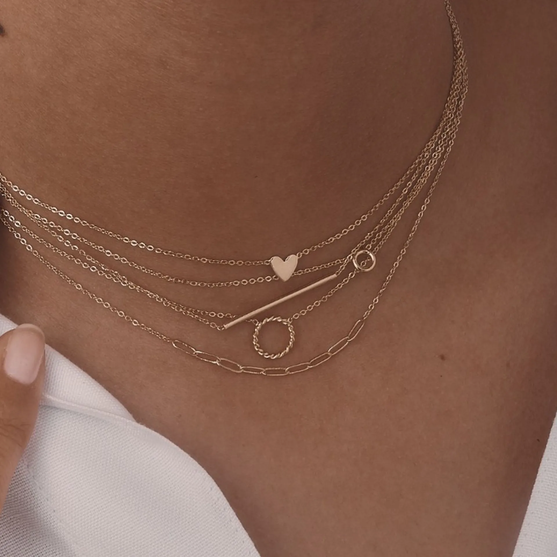 LÕU.YETU Chaînes Fines^Collier Valou
